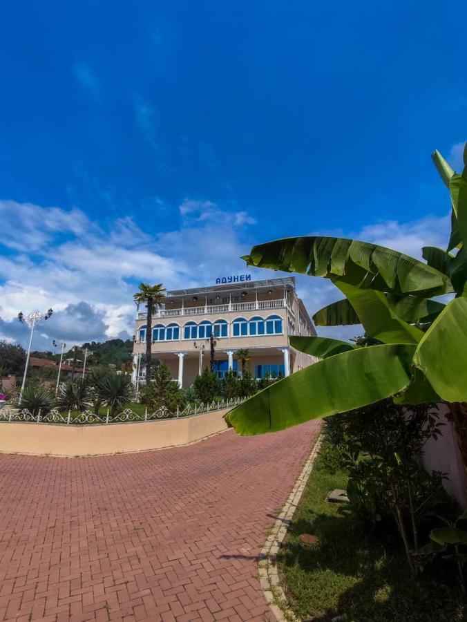 Отель Адунеи Сухум Exterior photo